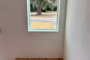 310 SE 6th St, Williston, FL 32696 - Photo 16