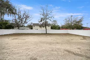 310 SE 6th St, Williston, FL 32696 - Photo 32