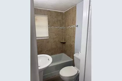 1325 W 25th Street, Jacksonville, FL 32209 - Photo 2