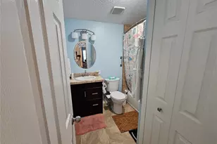 1706 Pebble Beach Ln, Lady Lake, FL 32159 - Photo 20