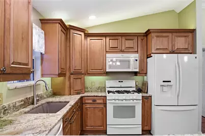 9505 SE 171st Argyll Street, The Villages, FL 32162 - Photo 16