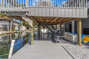 7305 Tropical Dr, Weeki Wachee, FL 34607 - Photo 40