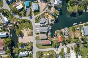 7305 Tropical Dr, Weeki Wachee, FL 34607 - Photo 60