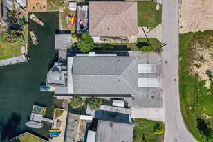 7305 Tropical Dr, Weeki Wachee, FL 34607 - Photo 56