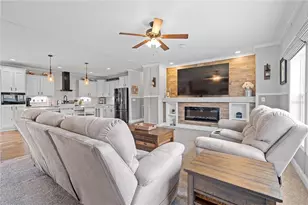 7551 SE 131st Ave, Morriston, FL 32668 - Photo 6