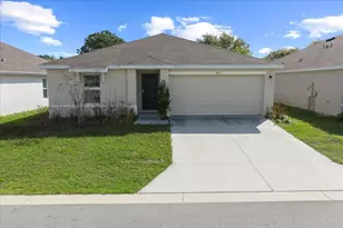 8471 Clearway Dr, Wildwood, FL 34785 - Photo 1