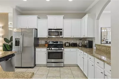 4147 Oaktree Drive, Davenport, FL 33837 - Photo 10