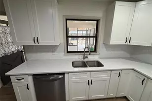 13329 NE 38th Ave, Anthony, FL 32617 - Photo 20