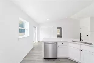 2562 NW Smallwood Rd, Dunnellon, FL 34431 - Photo 6