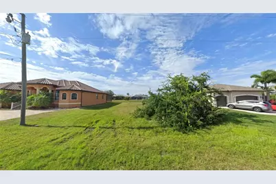 117 Medalist Road, Rotonda West, FL 33947 - Photo 1