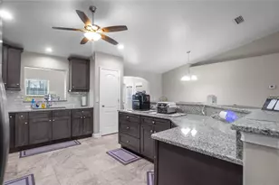 4330 W Drake Ln, Dunnellon, FL 34433 - Photo 14