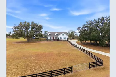 5608 Strong Point, Weirsdale, FL 32195 - Photo 2