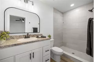 24242 NW Aspen Ln, Dunnellon, FL 34431 - Photo 4