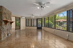 239 SE Paradise Point Rd, Crystal River, FL 34429 - Photo 30