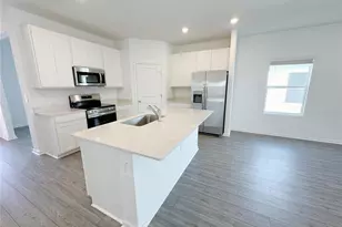 4721 SW 83rd Loop, Ocala, FL 34476 - Photo 2