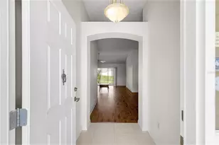 454 Bishopville Loop, The Villages, FL 32162 - Photo 8