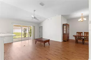 454 Bishopville Loop, The Villages, FL 32162 - Photo 16