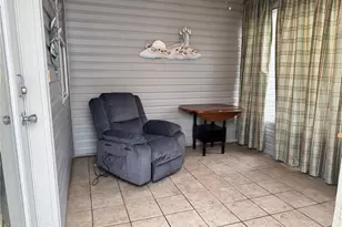 17385 SE 82nd Pecan Terrace, The Villages, FL 32162 - Photo 10