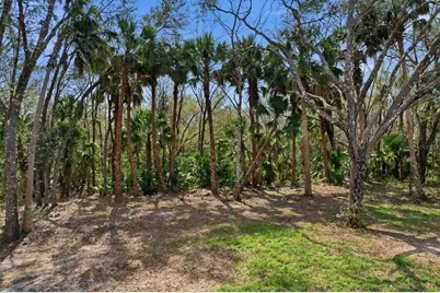 490 N Robin Hood Road, Inverness, FL 34450 - Photo 2