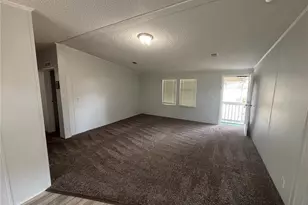 5841 SE 164 Ave, Ocklawaha, FL 32179 - Photo 20