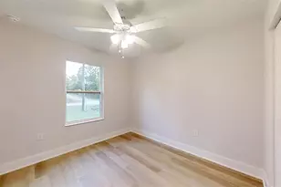 1957 SW Ivy Pl, Dunnellon, FL 34431 - Photo 4