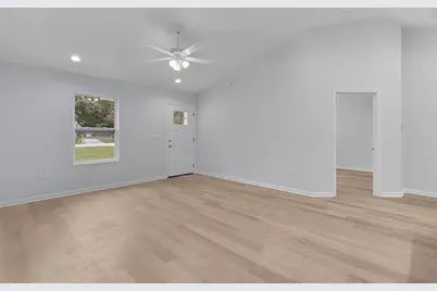 19656 SW Lark Avenue, Dunnellon, FL 34431 - Photo 32