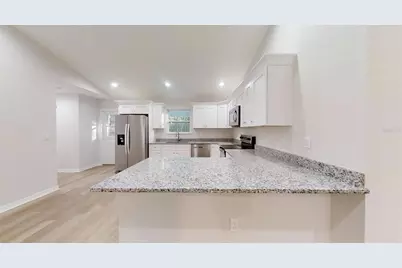 19656 SW Lark Avenue, Dunnellon, FL 34431 - Photo 10