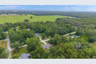 19656 SW Lark Avenue, Dunnellon, FL 34431 - Photo 12