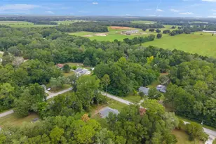 19656 SW Lark Ave, Dunnellon, FL 34431 - Photo 10