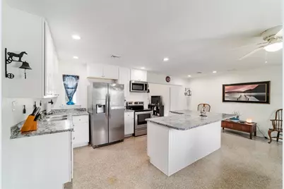 23717 SW Zephyr Hill Court, Dunnellon, FL 34431 - Photo 10