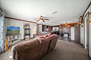 6270 SE 147th Ct, Morriston, FL 32668 - Photo 2