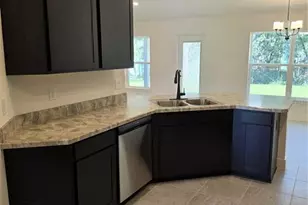 11025 Maybird Ave, Weeki Wachee, FL 34613 - Photo 6