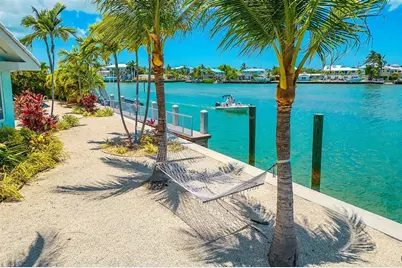 770 9th Street, Key Colony Beach, FL 33051 - Photo 32