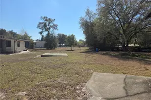 2056 SE 183rd Avenue Rd, Silver Springs, FL 34488 - Photo 10