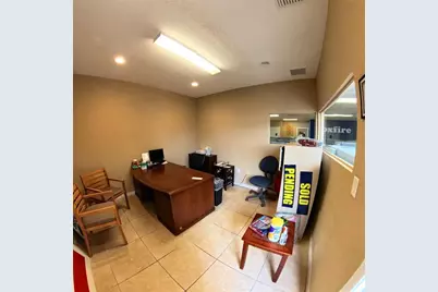 126 N US Highway 27, Lady Lake, FL 32159 - Photo 10