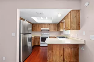 10890 SE 73rd Ct, Belleview, FL 34420 - Photo 12