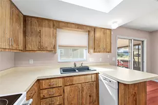 10890 SE 73rd Ct, Belleview, FL 34420 - Photo 16