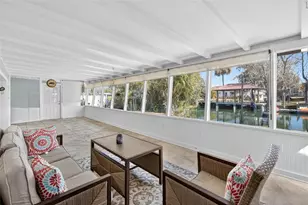 1115 SE Kings Bay Dr, Crystal River, FL 34429 - Photo 14