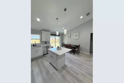 6425 NW 62nd Terrace, Ocala, FL 34482 - Photo 4