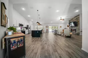 6655 NW 145th Avenue Rd, Morriston, FL 32668 - Photo 16