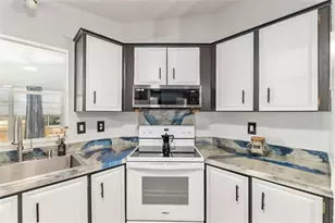 6832 NE 3rd Pl, Ocala, FL 34470 - Photo 20