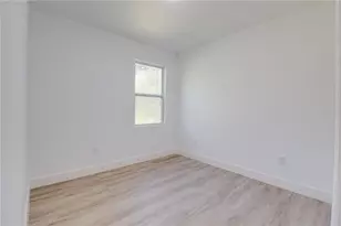 125 Fisher Way, Ocklawaha, FL 32179 - Photo 20