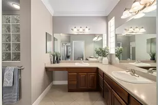 533 Inner Cir, The Villages, FL 32162 - Photo 18