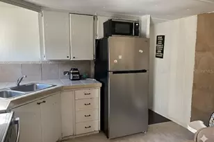 330 Cobb St, Bronson, FL 32621 - Photo 8