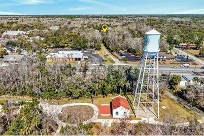 110 NE Crystal Street, Crystal River, FL 34428 - Photo 4