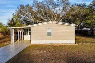 105 NE 66th Ct, Ocala, FL 34470 - Photo 2