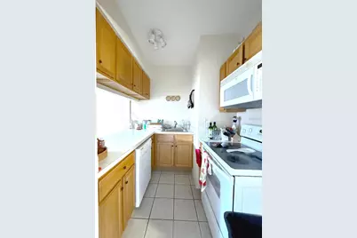 1220 SW 1st Avenue #303, Gainesville, FL 32601 - Photo 6