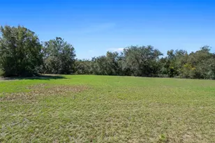 18434 SE 24th St, Silver Springs, FL 34488 - Photo 1
