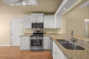 3188 Hudson Ct, The Villages, FL 32162 - Photo 6