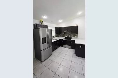 5711 NW 4th Street, Ocala, FL 34482 - Photo 2